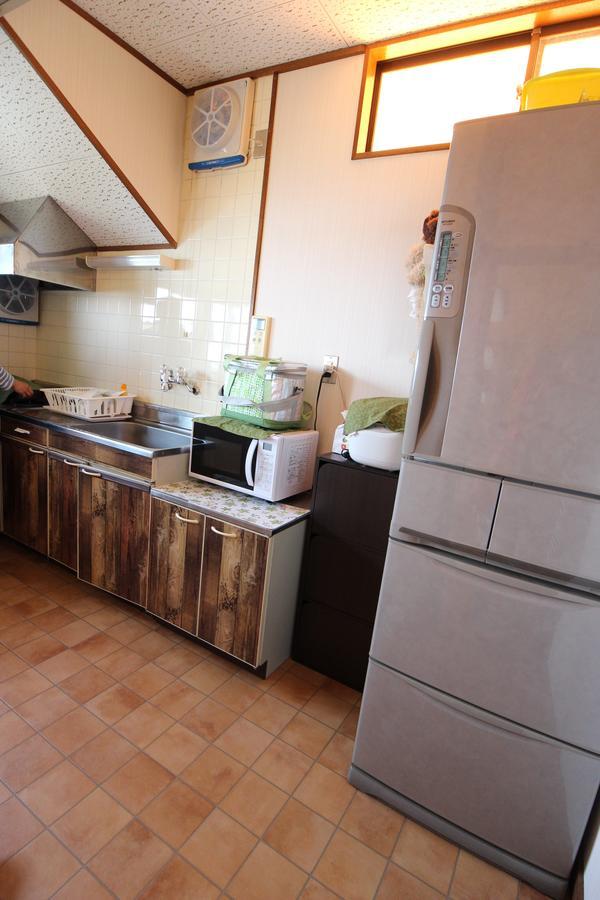 Atami Holiday Home Esterno foto