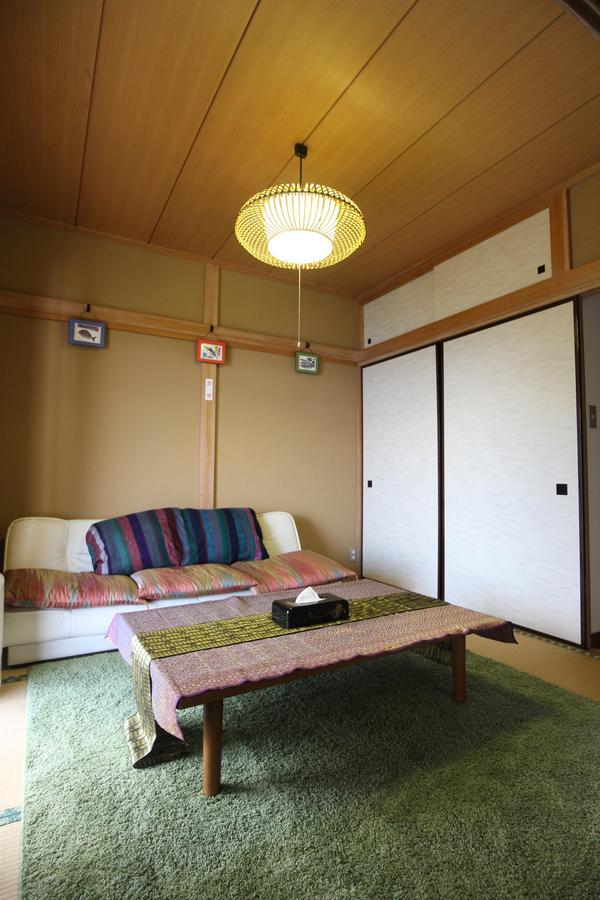 Atami Holiday Home Esterno foto
