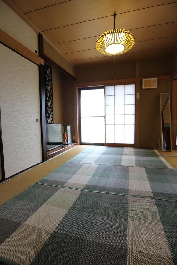 Atami Holiday Home Esterno foto