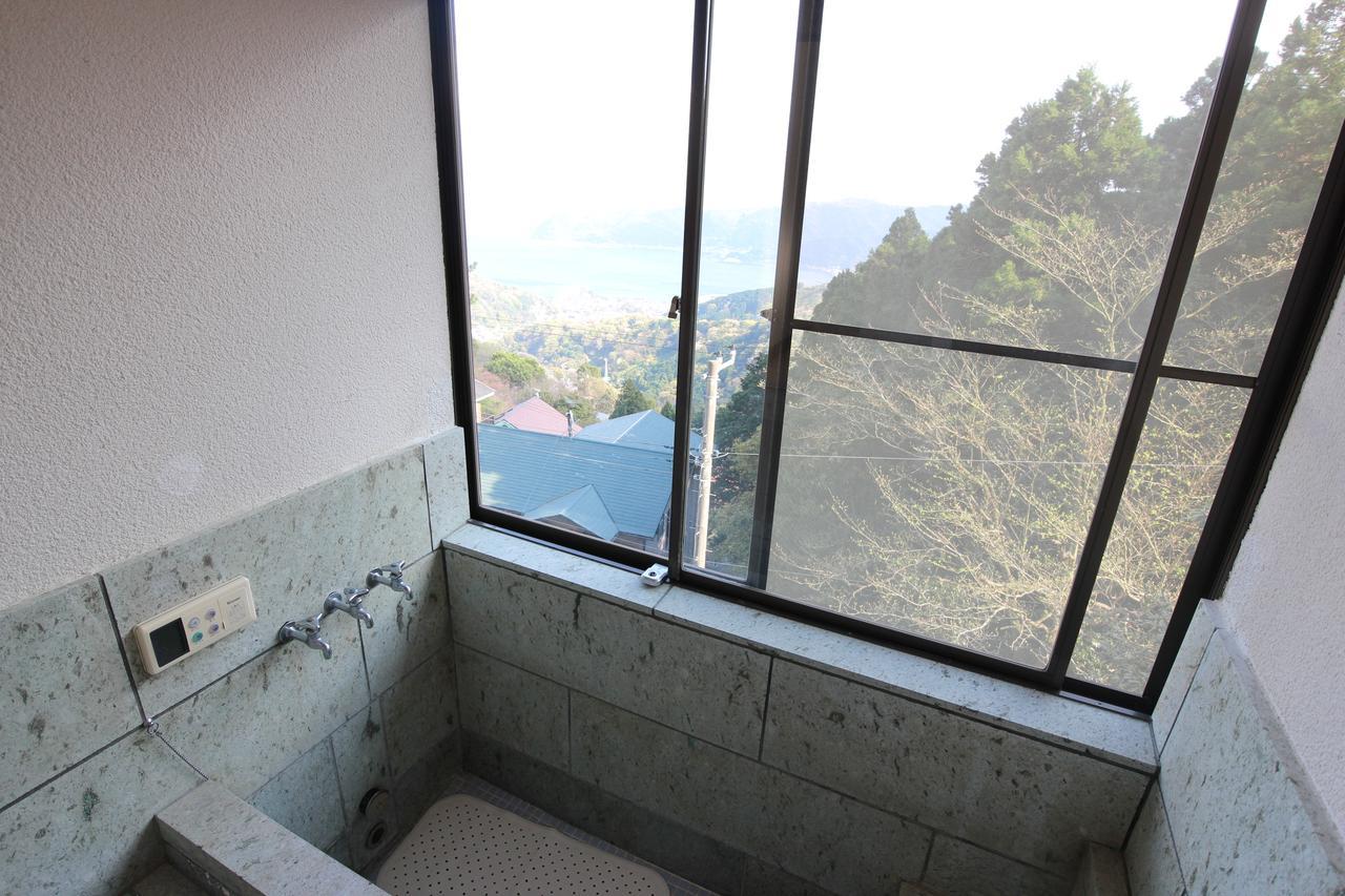 Atami Holiday Home Esterno foto